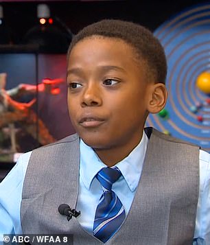 The Good News 22212690-7790333-image-a-53_1576264510964