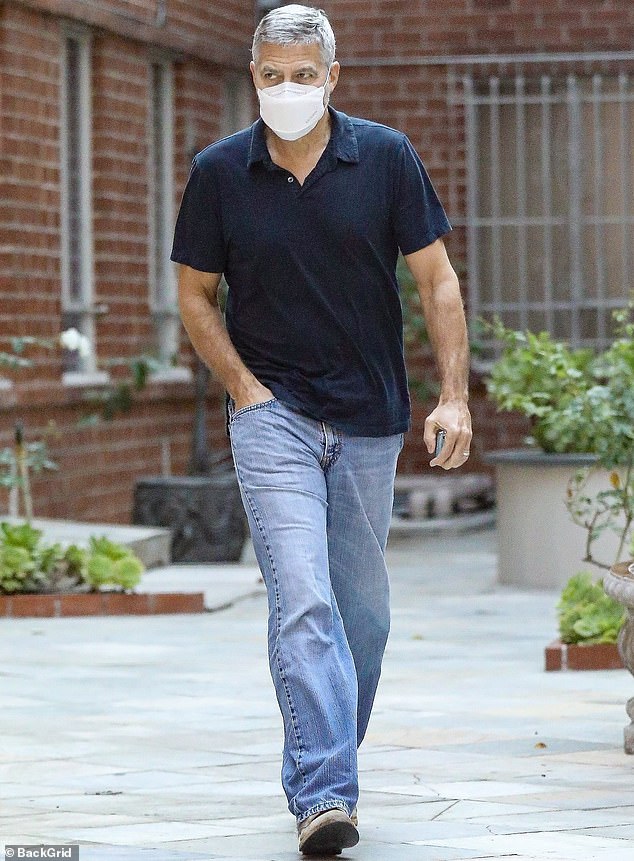 George Clooney fansite blog Cloone17